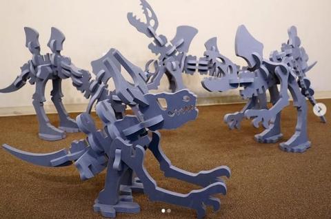 Family Build It Dinosaur Bones